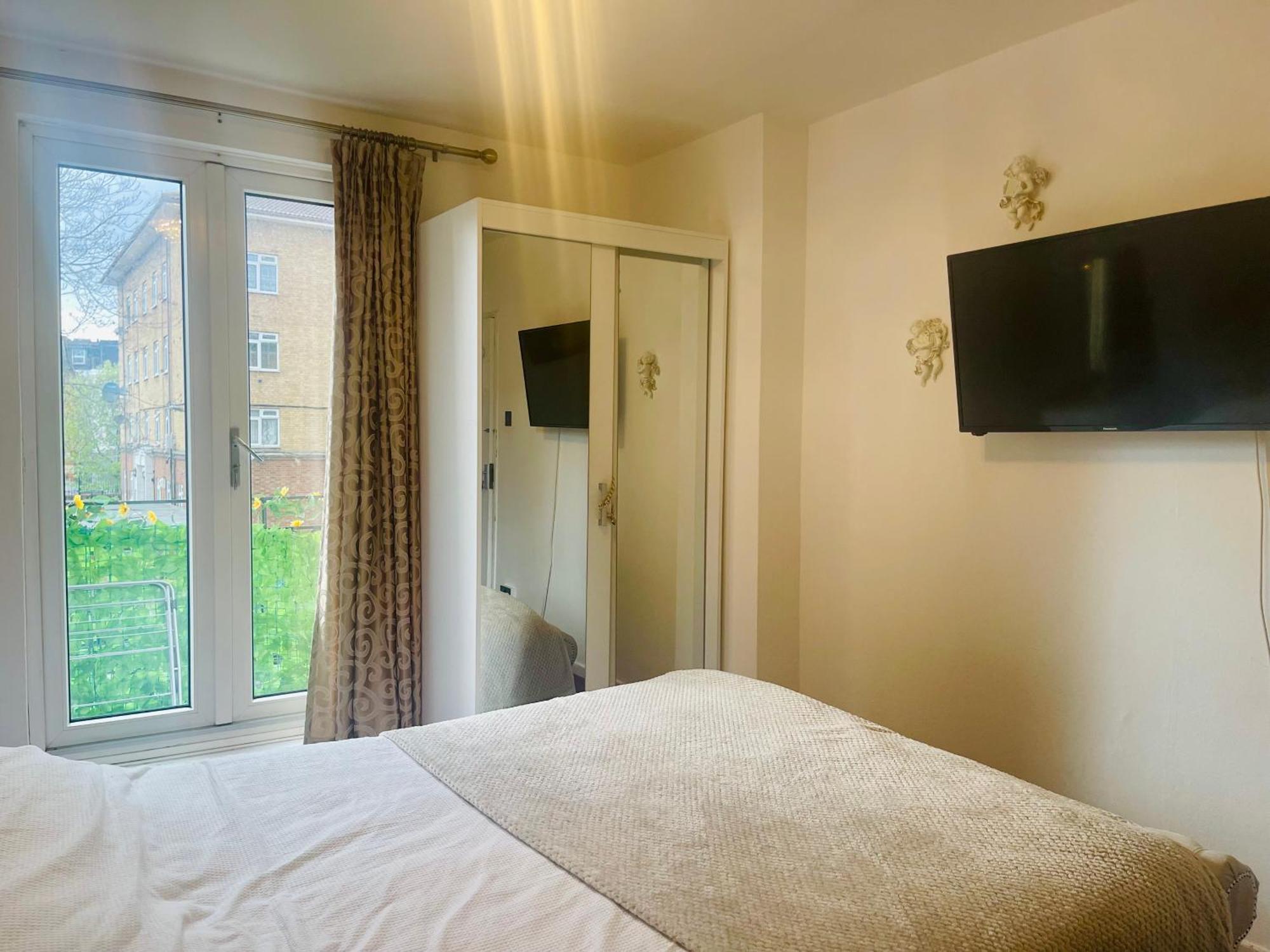 Room With Kitchen In Central לונדון מראה חיצוני תמונה