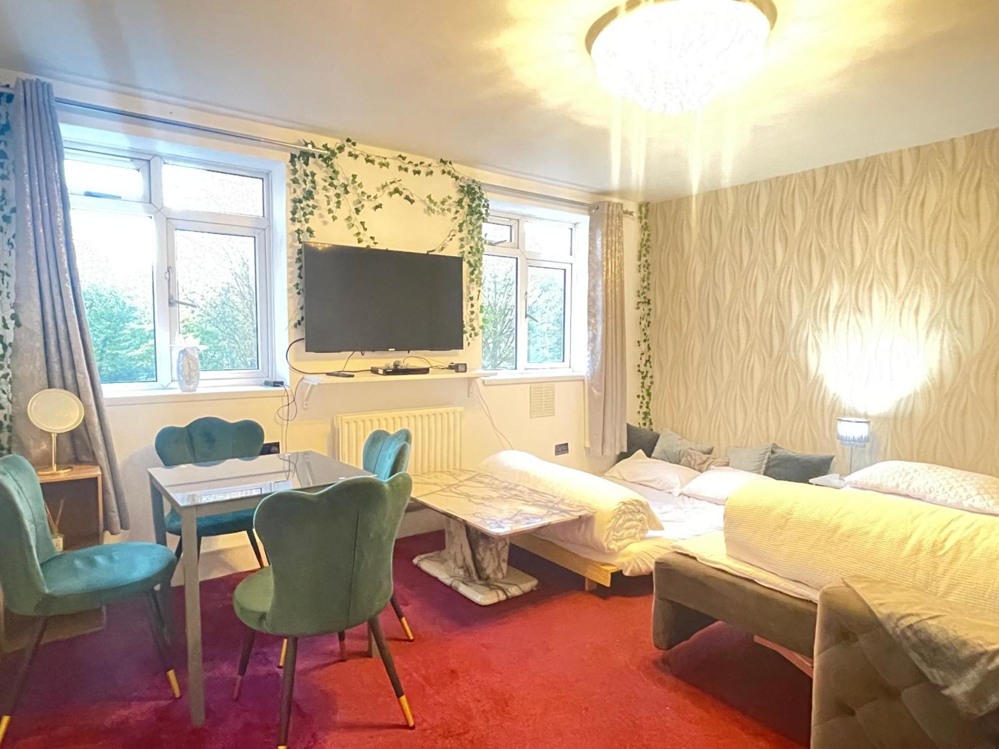 Room With Kitchen In Central לונדון מראה חיצוני תמונה